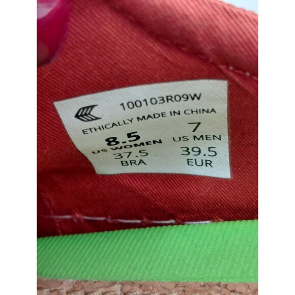 Cariuma Shoes Unisex Pantone Casual Sneaker Rust Canvas 8.5 Women’s / 7 Men - Picture 7 of 8